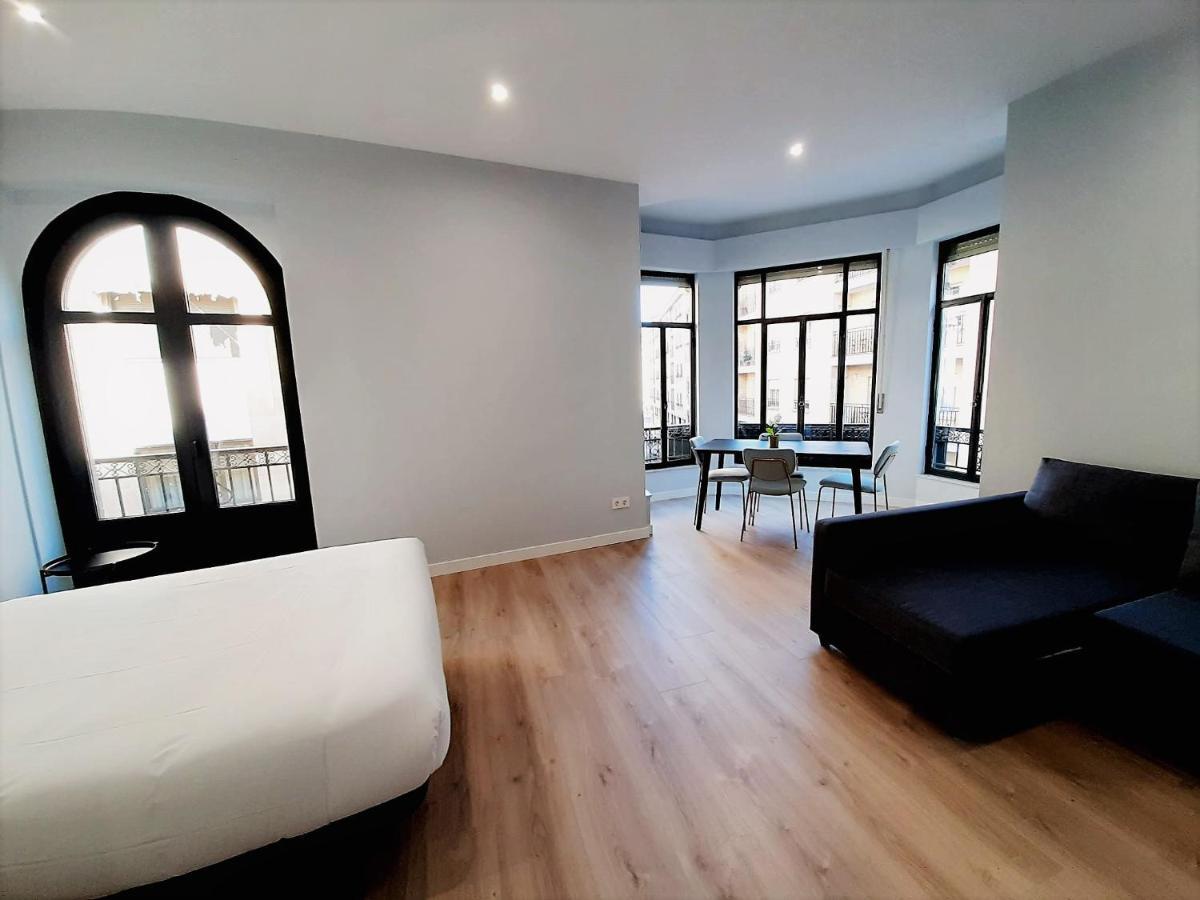 Apartamentos Vega By Gaiarooms Salamanca Eksteriør billede